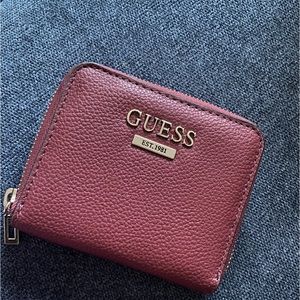 Laurel Small Zip-Around Wallet